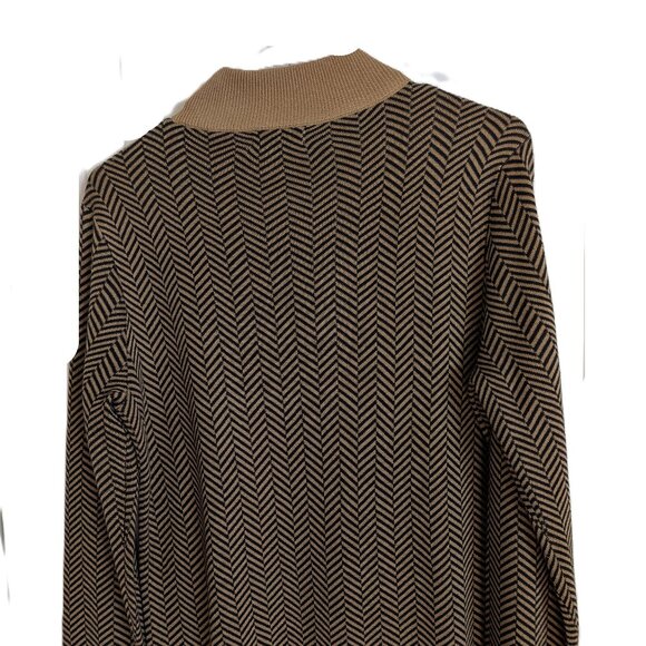 Sweater - Picture 4 of 6